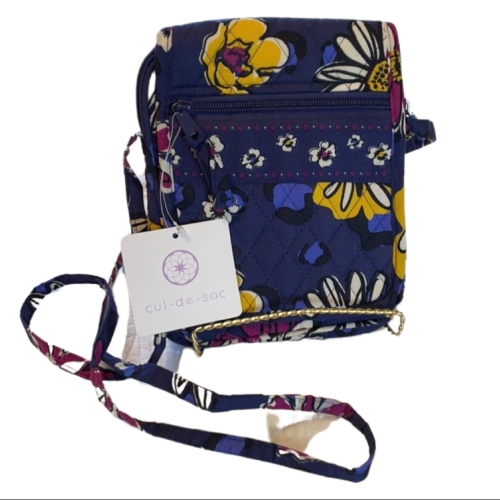Cul-de-sac Navy Floral Cross Body Bag NWT